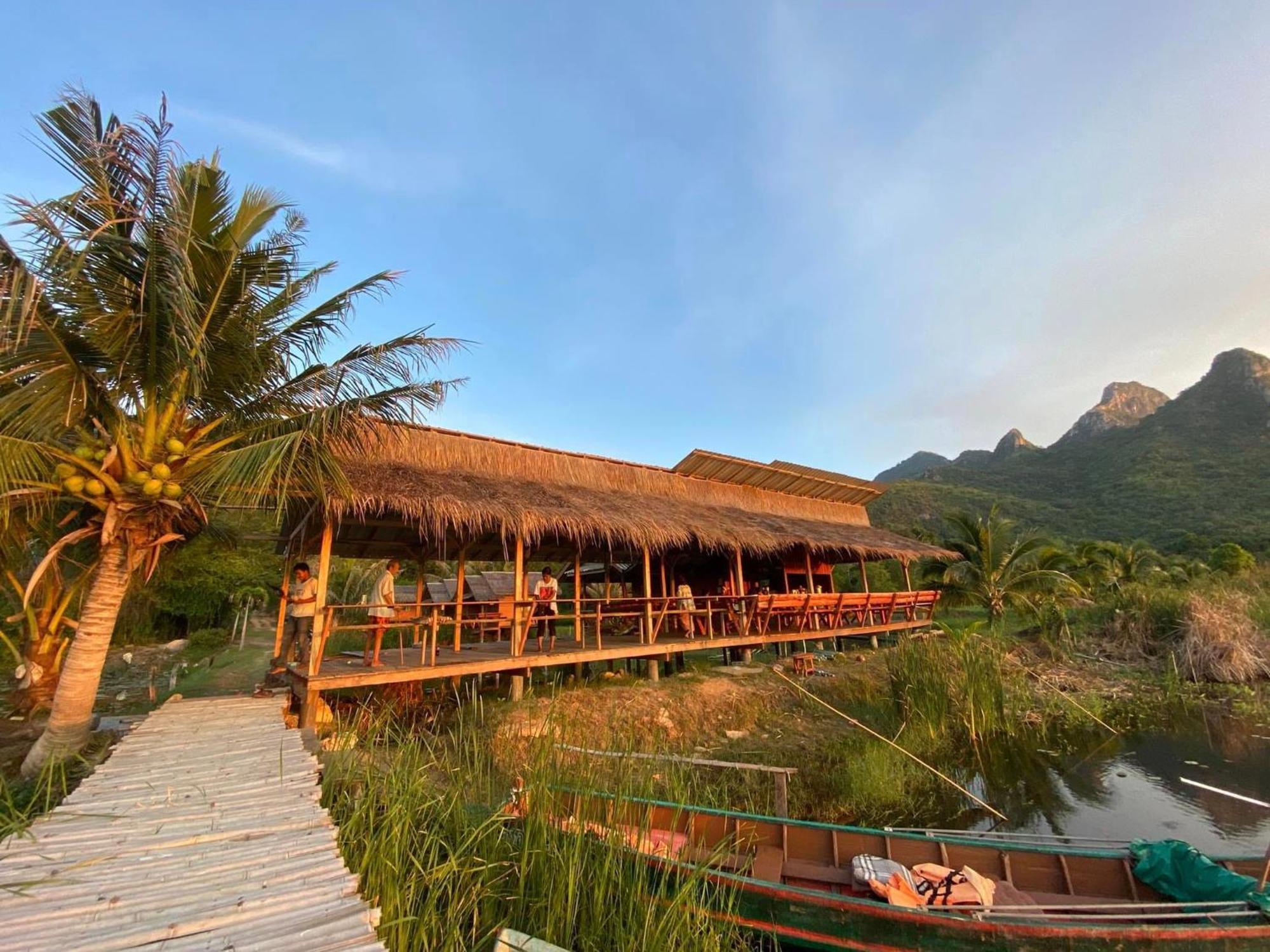 Lungcha Homestay สามร้อยยอด ภายนอก รูปภาพ