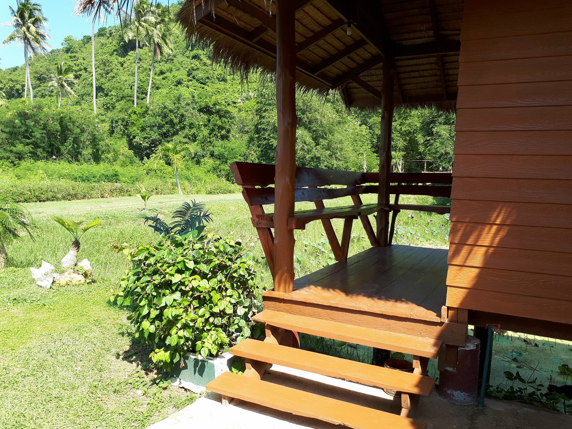 Lungcha Homestay สามร้อยยอด ภายนอก รูปภาพ